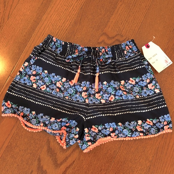 NWT Girls Size 10 Shorts - Picture 1 of 4